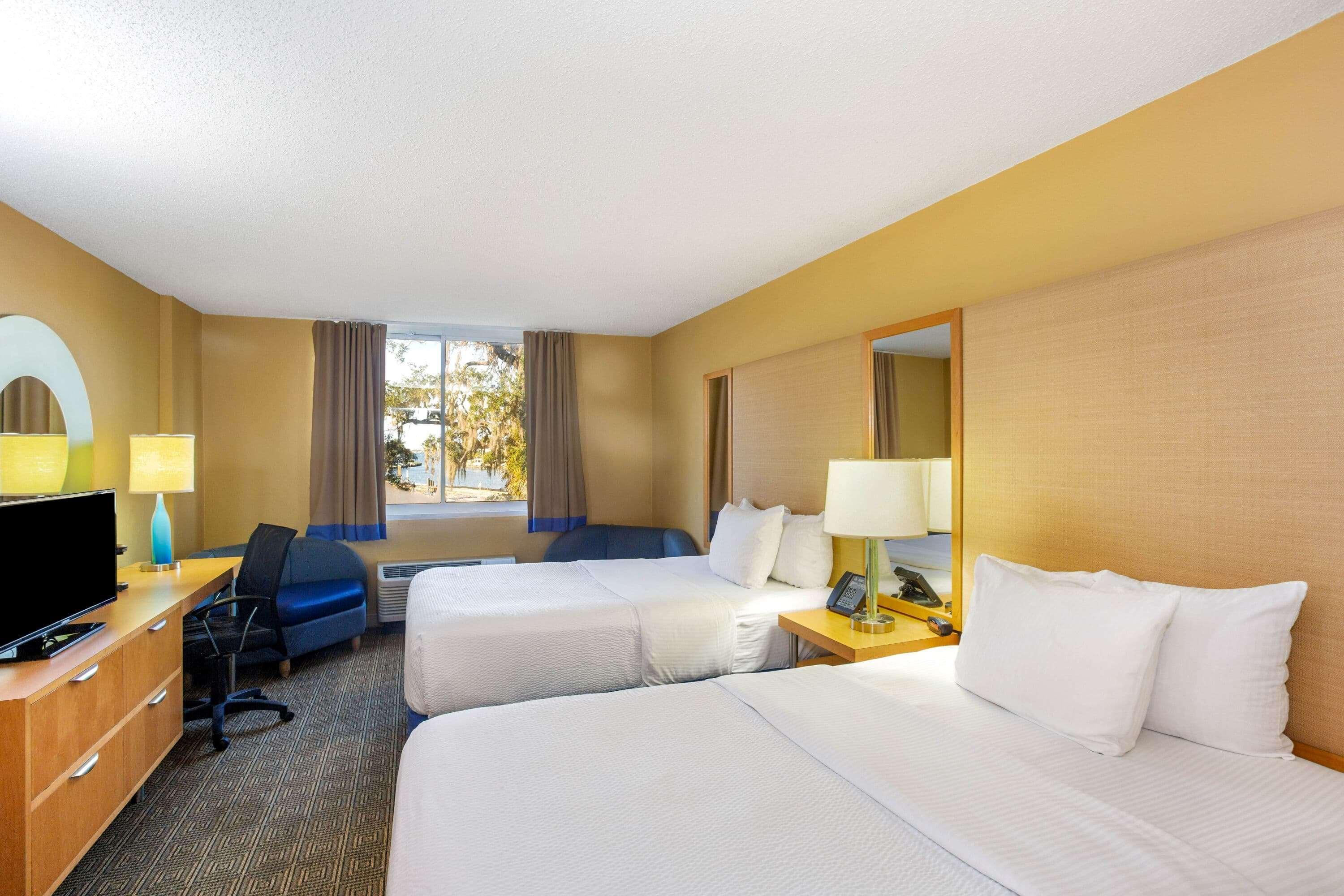 La Quinta By Wyndham Sarasota Downtown Hotel Buitenkant foto