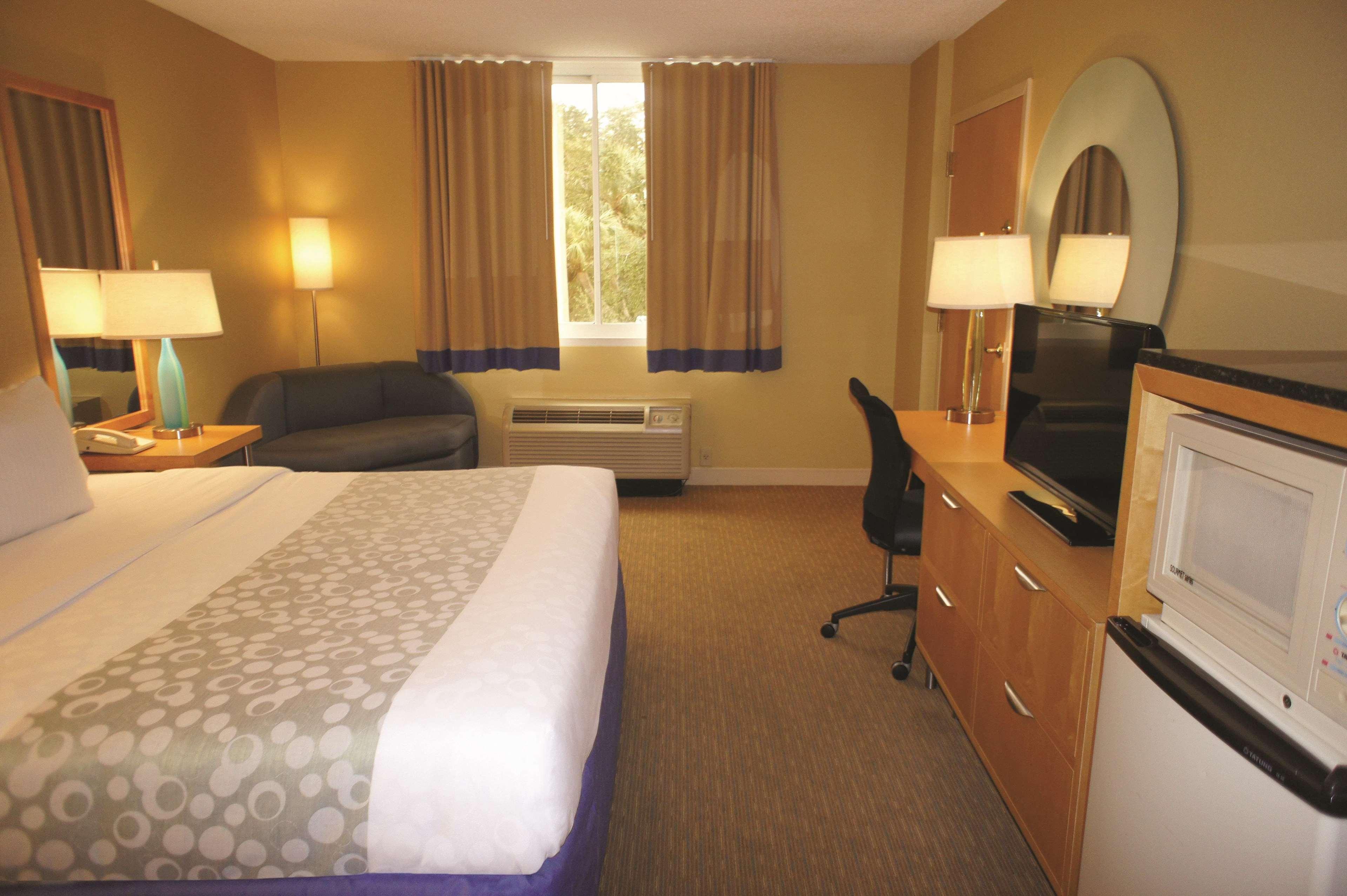 La Quinta By Wyndham Sarasota Downtown Hotel Buitenkant foto