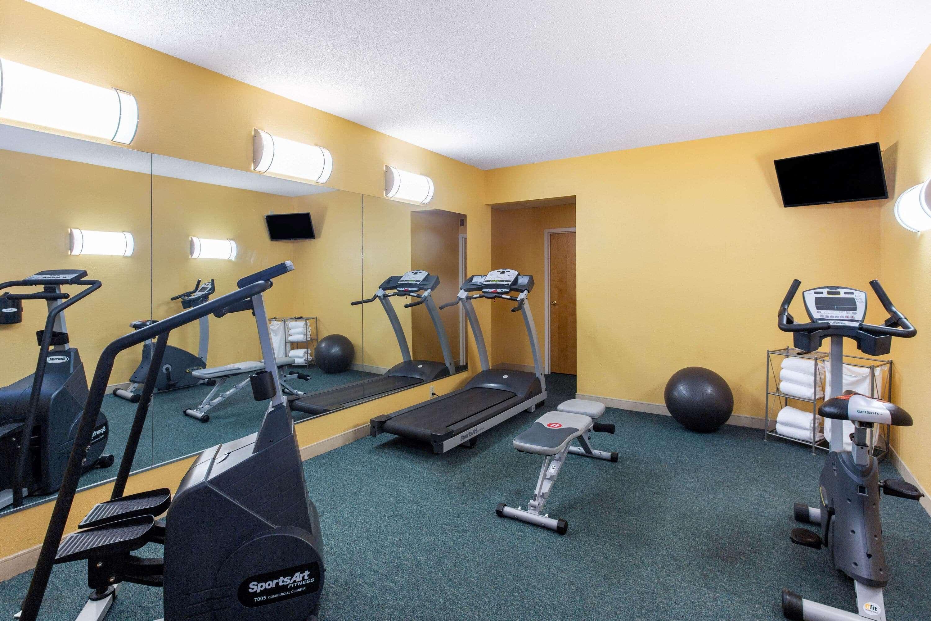 La Quinta By Wyndham Sarasota Downtown Hotel Buitenkant foto
