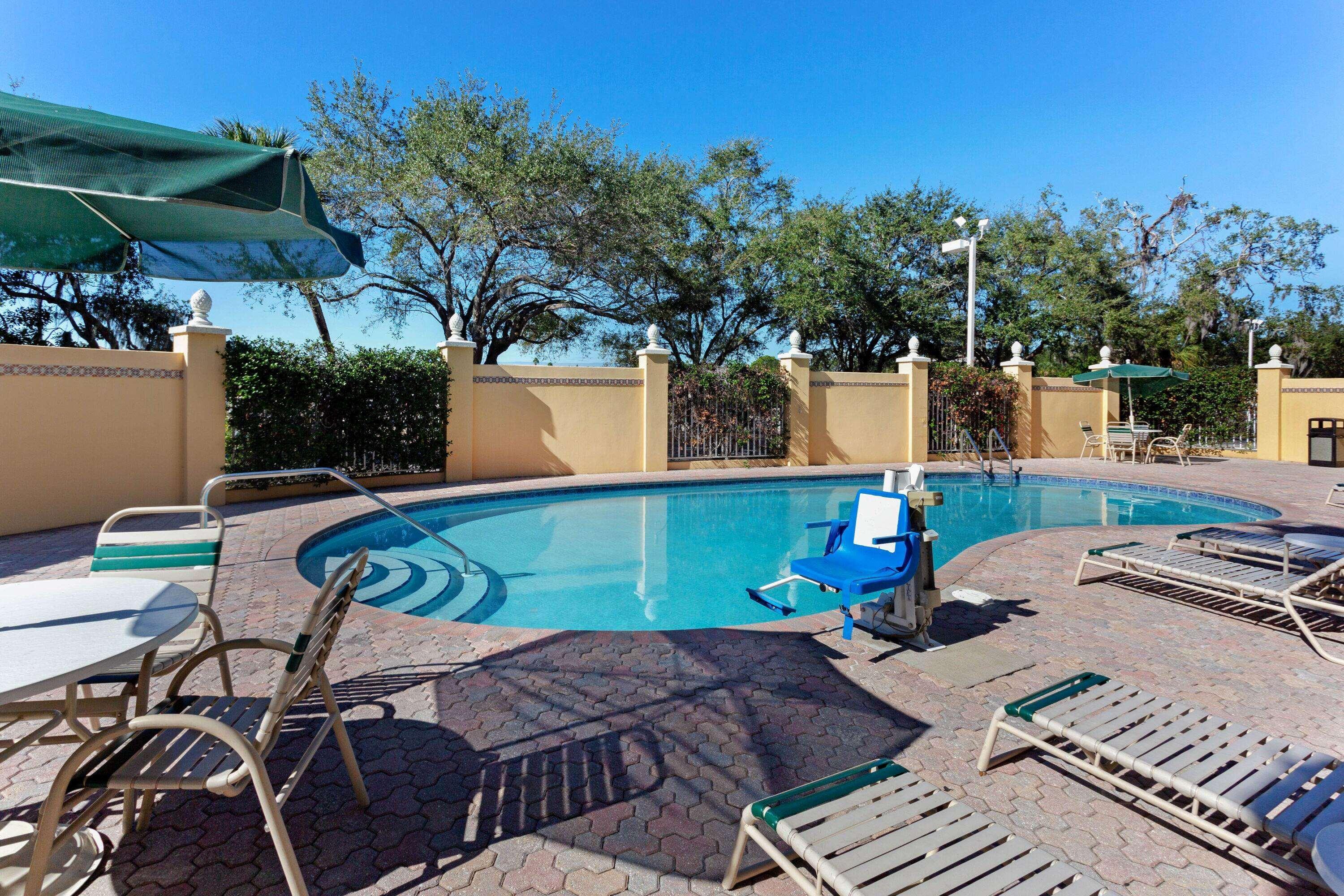 La Quinta By Wyndham Sarasota Downtown Hotel Buitenkant foto