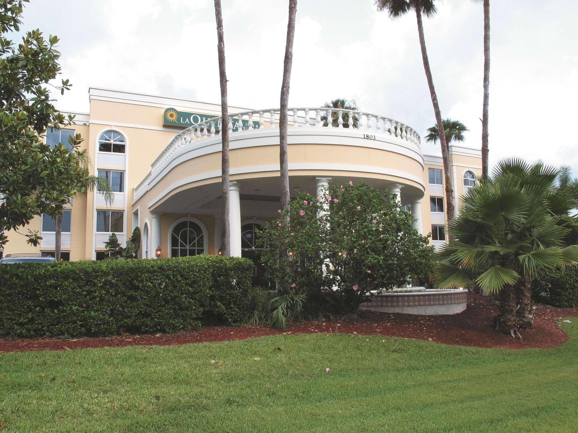 La Quinta By Wyndham Sarasota Downtown Hotel Buitenkant foto
